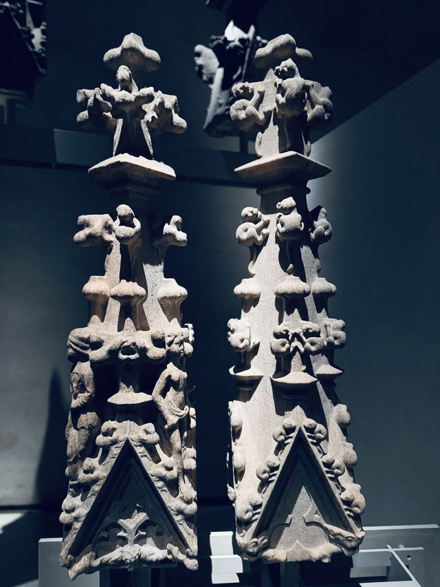 米蘭大教堂入內後免費的教堂博物館！！！