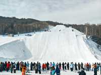 崇禮滑雪在雲頂,滑進滑出還看到了蘇翊鳴谷愛凌 滑雪度假的終極幸福是不用扛板暴走、不用趕接駁車,下