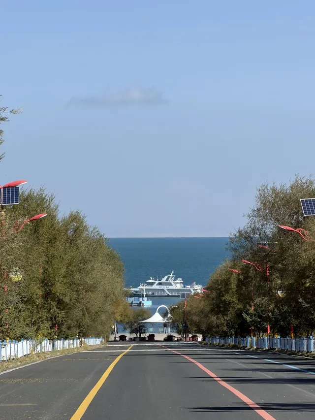 大西北你真的有點厲害!青海湖隨手拍都美! 大西北你真的有點厲害!青海湖隨手拍都美!