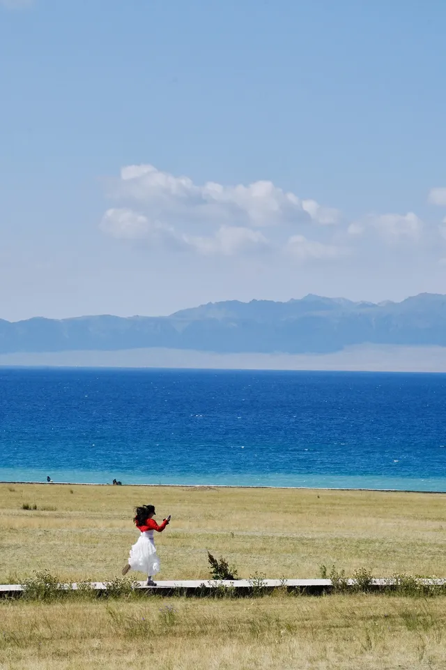 去見賽里木湖，我會用跑的🩵