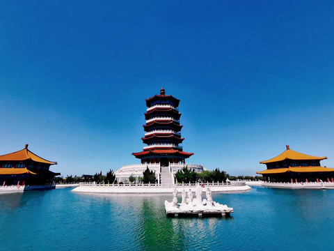 青島八仙過海｜跟著神仙一起踏浪的神話之旅｜Trip.com 煙台