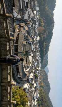 諸葛村百年藥堂探秘