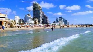 예루살렘 해변에서 만나는 지중해의 여유로운 매력