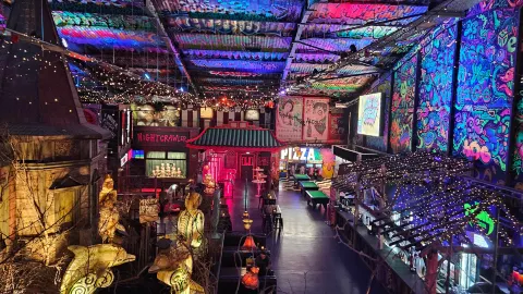 Golf Fang: A Fun 18+ Venue Packed with Entertainment — traveler post in Sheffield