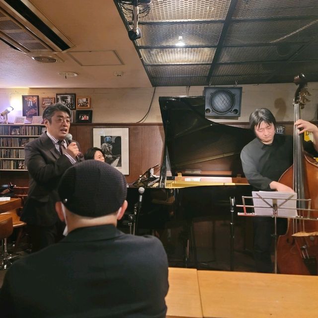 일본 삿포로 여행 중 들려보면 좋을 재즈 바 슬로보트