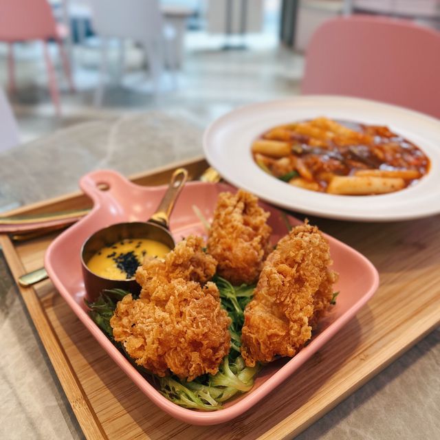 🌟 寶琳韓式小店 • 當炸雞遇上croffle 🌟