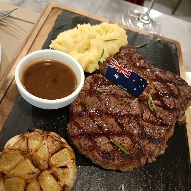 芭堤雅高級享受Little Walk Pattaya Wine Collection