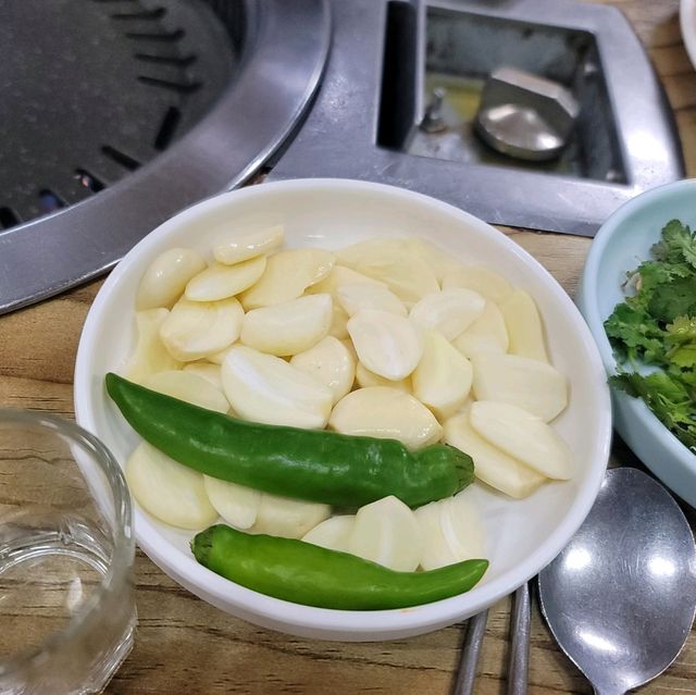 대패삼겹살이 맛있어 실내데이트 하기에 좋은 무주맛집