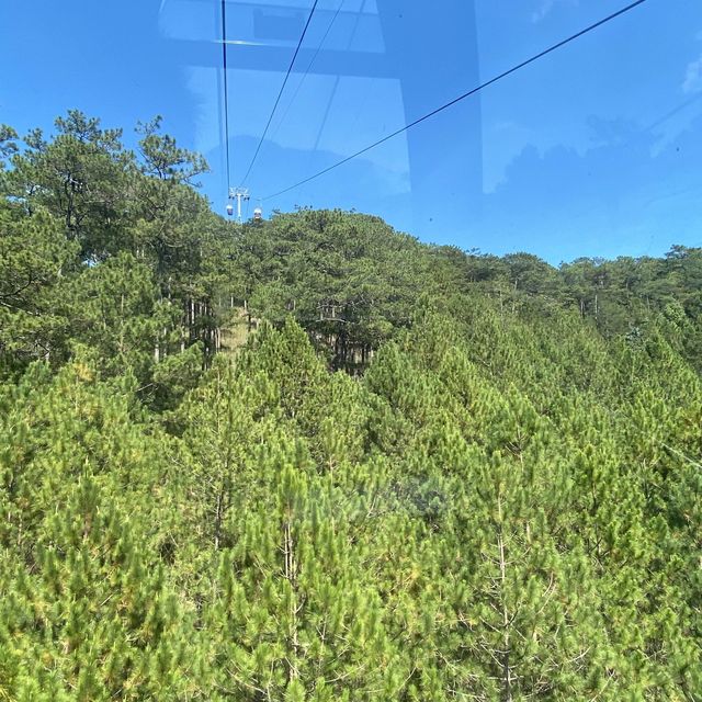 Cable car at Robin Hill, Dalat 