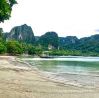 หาดไร่เลย์ หาดที่เงียบสงบและสวยงามของ จ.กระบี่