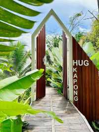 Hug Kapong Cafe - คาเฟ่กะปง