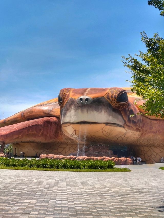 Largest aquarium in Vietnam @ Phu Quoc 