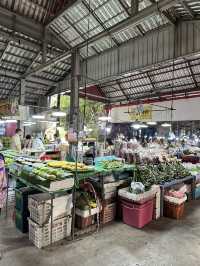 ตลาดน้ำดอนหวาย 🍐