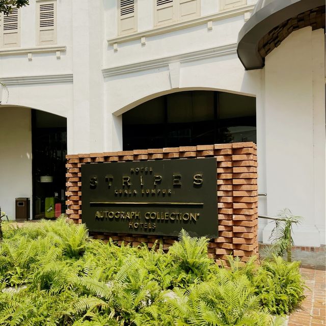 Hotel Stripes Kuala Lumpur, Autograph Collect