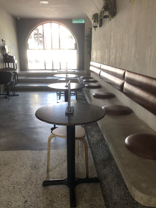 Gorgeous Cafe in Alor Setar