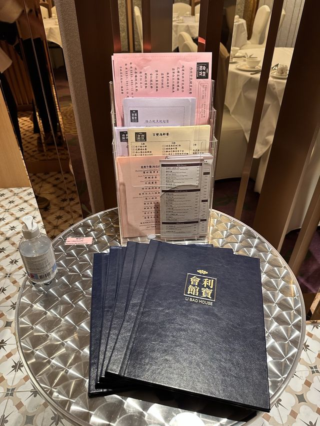 中環｜高端精緻飲茶好去處🫖｜每人一件六頭鮑魚😲
