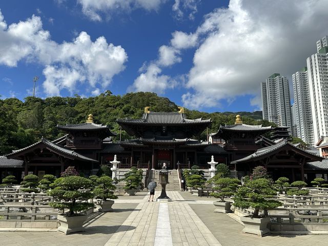 坐港鐵遊香港 | 鑽石山站 | 南蓮園池與志蓮淨苑