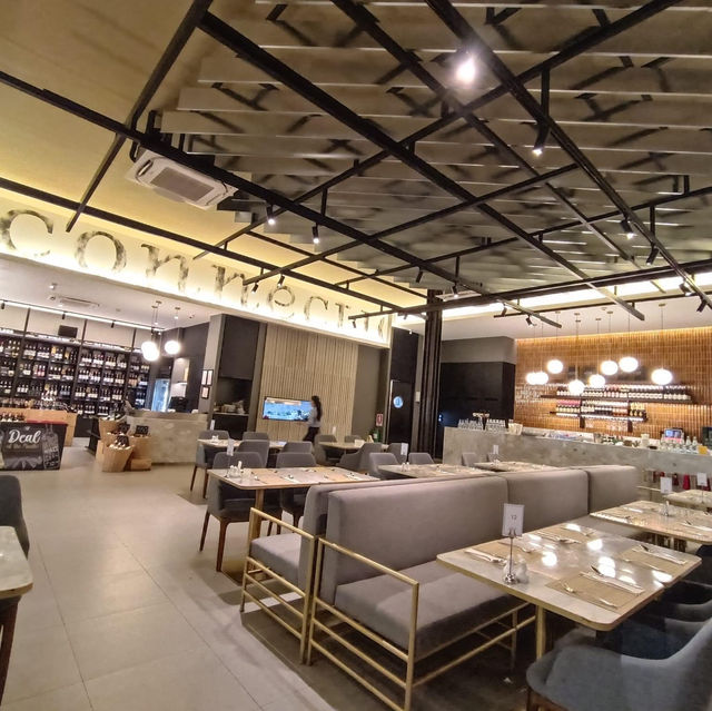 芭堤雅高級享受Little Walk Pattaya Wine Collection