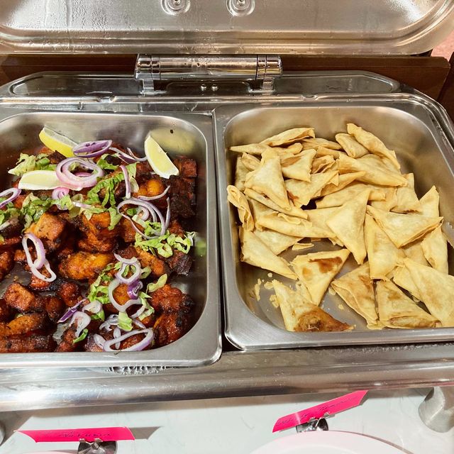 🥟尼泊爾八餸飯自助午餐