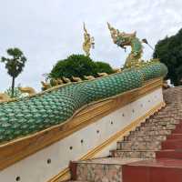 2 impressive Naga statues in Thakhek