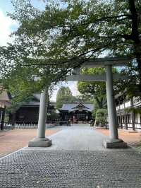 【東京都/十二社熊野神社】新宿ビル郡に囲まれた神社