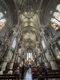 A must see landmark in Lyon 🇫🇷⛪️🔔