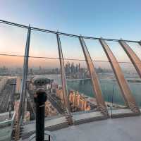 360-Degree Views of Dubai’s Palm 