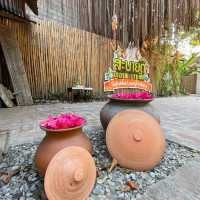 Heuan Chan: Laos' Cultural Tapestry