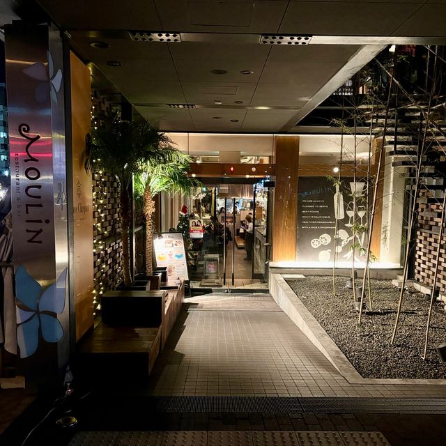 【大阪・難波】道頓堀川の夜景が楽しめるイタリアンレストラン「MOULIN（ムーラン）」