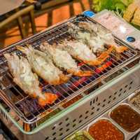 บุฟเฟ่ต์หมูกระทะบนดาดฟ้ามีอาหารทะเลดอง