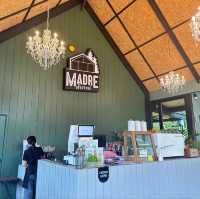 Madre Cafe&restaurant (ร้านอาหารตำราแม่)