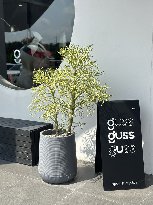 Guss Coffee  🥤