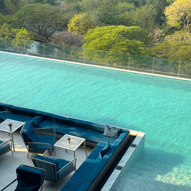 Staycation วิวสวนลุมปังสุดในกรุงเทพฯ