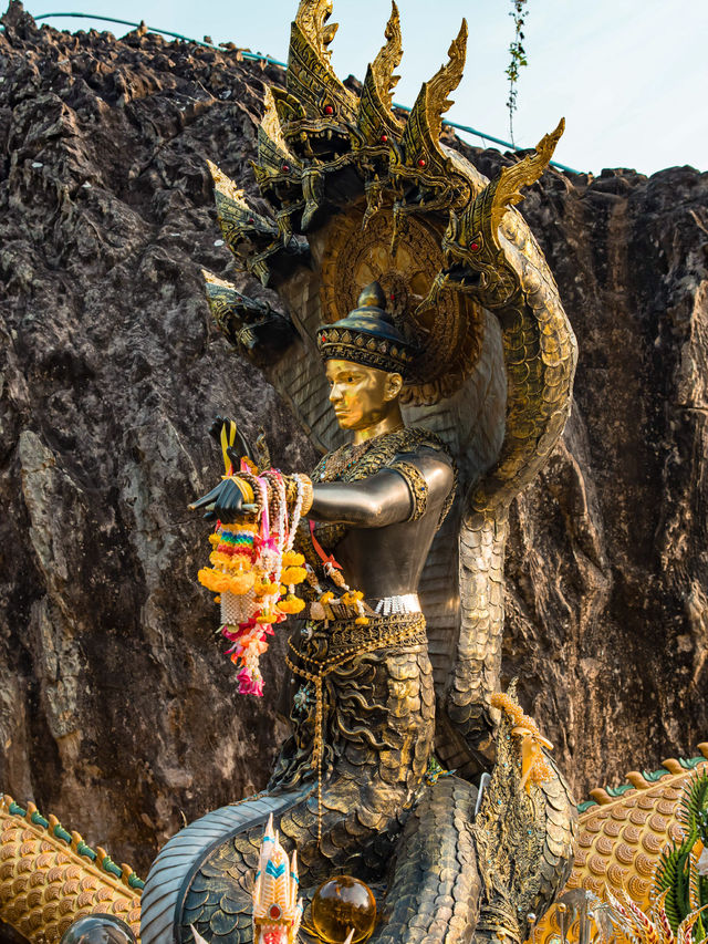 วัดภูตะเภาทอง แลนด์มาร์คสายมูแห่งใหม่อุดรธานี 🌟