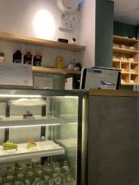 【仙湖站】清新文青嘅家庭式咖啡廳💗每件甜品都好驚喜！🤯