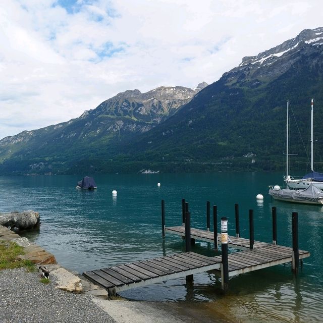 lake brienz swiss