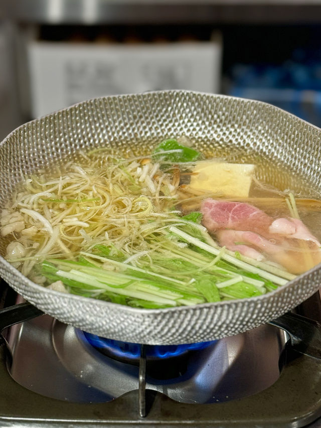 【大阪/四ツ橋】人気焼肉店藤もとが手がけるすき焼きとしゃぶしゃぶのお店
