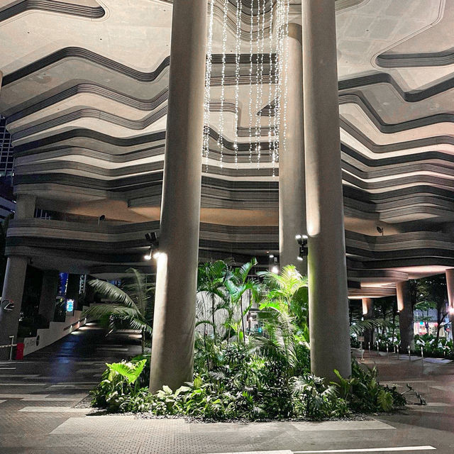 PARKROYAL | โรงแรมหรูใจกลางธรรมชาติสิงคโปร์