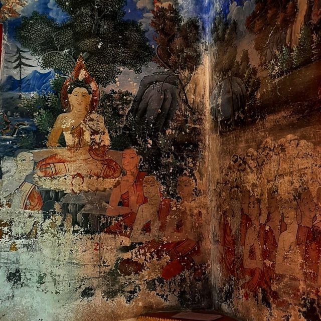 วัดเกาะวาลุการาม สักการะพระพุทธรูปทองคำ