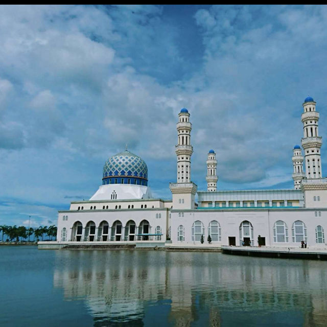 Kota Kinabalu: Diving into Adventure and Serenity in Sabah