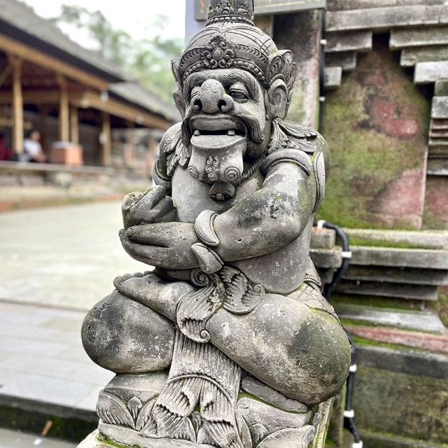 聖泉寺-峇里島的神聖寺廟，真正能淨化身心的寺廟