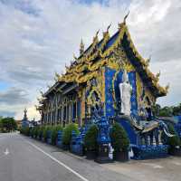 วัดร่องเสือเต้น เชียงราย อยู่ได้จนมืด