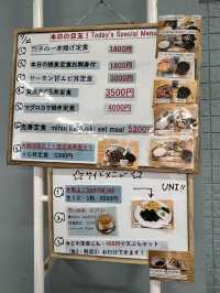 「食堂光」：福岡柳橋連合市場的海鮮丼特色餐廳