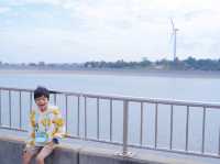 ชมวิวกังหันยักษ์ “เขายายเที่ยง” ☀️