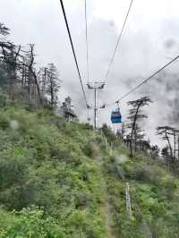 Cable Car @Jade Drqgon Snow Mountain
