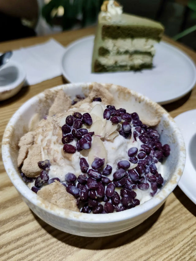 Nana Dessert Cafe