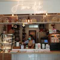 คาเฟ่สุดแสนจะมินิมอล ณ ปราณบุรี