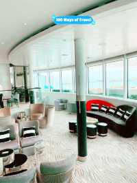 🍸 Cruise Lounge Bar
