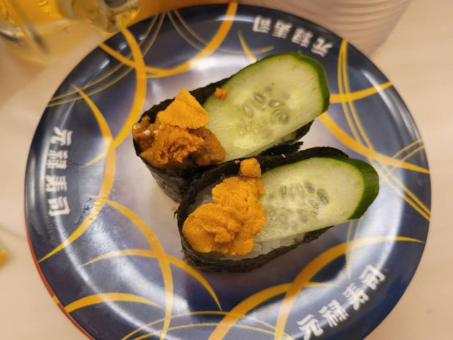Genrokuzushi ร้านซูชิสายพานย่านโดทงโบริ