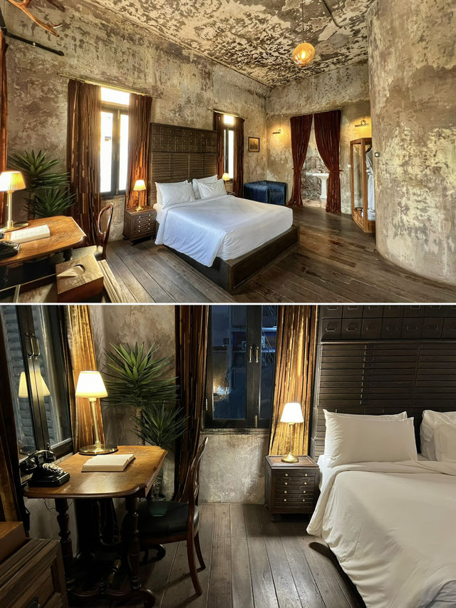 Bangkok's most instagrammable antique hotel